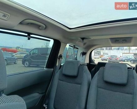 Черный Пежо 5008, объемом двигателя 1.6 л и пробегом 256 тыс. км за 10100 $, фото 15 на Automoto.ua