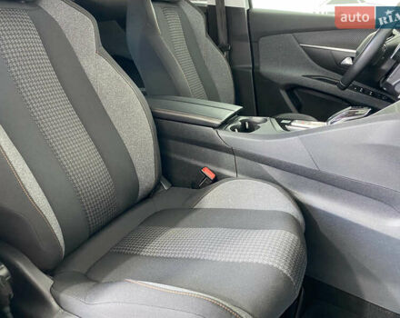 Чорний Пежо 5008, об'ємом двигуна 1.5 л та пробігом 171 тис. км за 20850 $, фото 12 на Automoto.ua