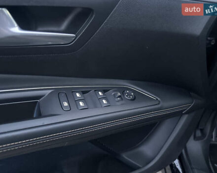 Черный Пежо 5008, объемом двигателя 1.5 л и пробегом 140 тыс. км за 23499 $, фото 31 на Automoto.ua