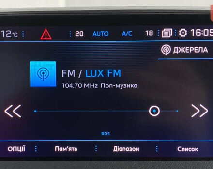 Чорний Пежо 5008, об'ємом двигуна 1.5 л та пробігом 171 тис. км за 20850 $, фото 22 на Automoto.ua