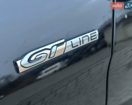 Черный Пежо 5008, объемом двигателя 1.5 л и пробегом 140 тыс. км за 23499 $, фото 4 на Automoto.ua