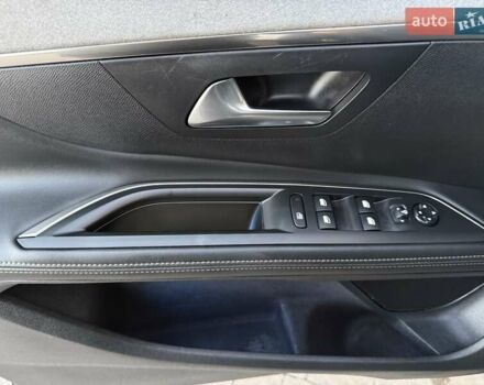 Черный Пежо 5008, объемом двигателя 2 л и пробегом 188 тыс. км за 24900 $, фото 25 на Automoto.ua