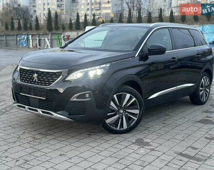 Черный Пежо 5008, объемом двигателя 1.5 л и пробегом 140 тыс. км за 23499 $, фото 1 на Automoto.ua