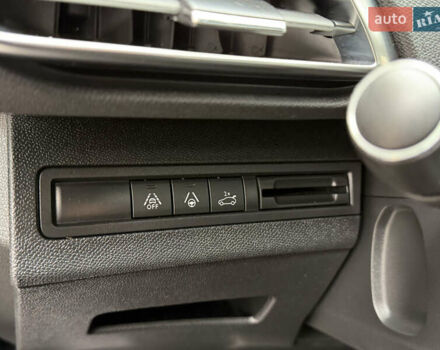 Чорний Пежо 5008, об'ємом двигуна 1.5 л та пробігом 195 тис. км за 24700 $, фото 64 на Automoto.ua