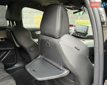 Чорний Пежо 5008, об'ємом двигуна 1.5 л та пробігом 195 тис. км за 24700 $, фото 49 на Automoto.ua