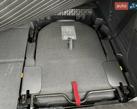 Чорний Пежо 5008, об'ємом двигуна 1.5 л та пробігом 195 тис. км за 24700 $, фото 55 на Automoto.ua