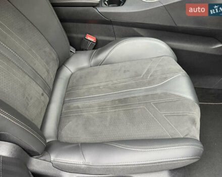 Чорний Пежо 5008, об'ємом двигуна 1.5 л та пробігом 195 тис. км за 24700 $, фото 37 на Automoto.ua