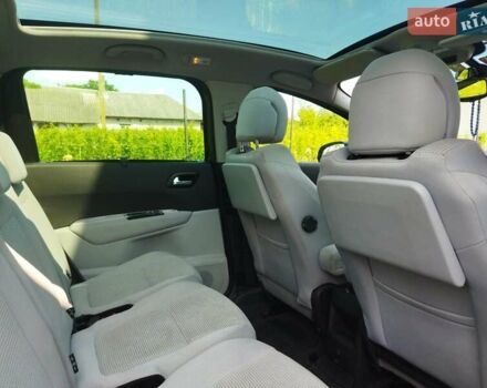 Чорний Пежо 5008, об'ємом двигуна 1.6 л та пробігом 202 тис. км за 6200 $, фото 7 на Automoto.ua
