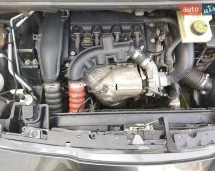 Чорний Пежо 5008, об'ємом двигуна 1.6 л та пробігом 202 тис. км за 6200 $, фото 29 на Automoto.ua