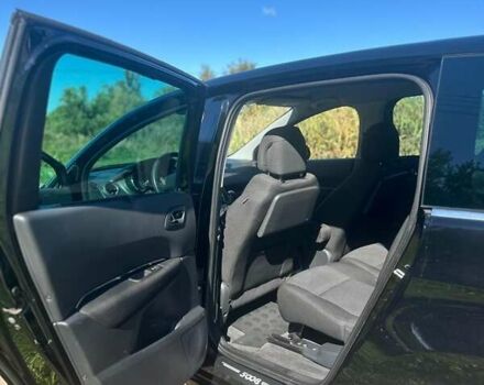 Пежо 5008 2009 в Львове на Automoto.ua Черный Пежо 5008, объемом двигателя 1.6 л и пробегом 253 тыс. км за 6500 $, фото 14 на Automoto.ua