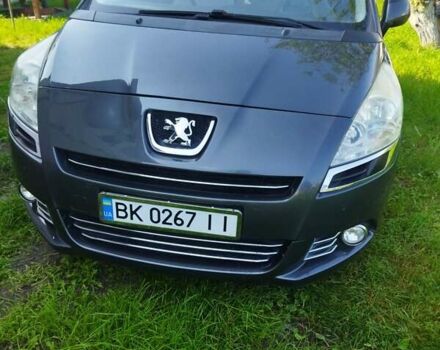 Чорний Пежо 5008, об'ємом двигуна 1.6 л та пробігом 202 тис. км за 6200 $, фото 15 на Automoto.ua