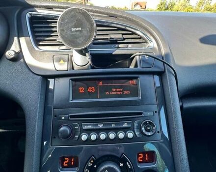 Пежо 5008 2009 в Львове на Automoto.ua Черный Пежо 5008, объемом двигателя 1.6 л и пробегом 253 тыс. км за 6500 $, фото 23 на Automoto.ua