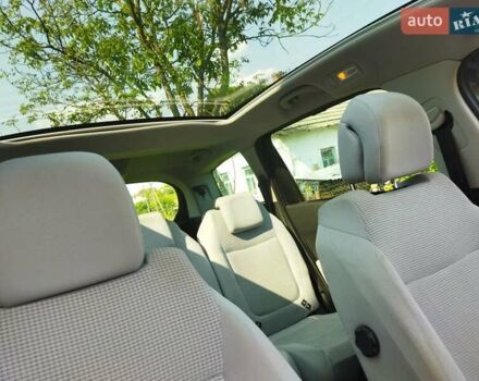 Чорний Пежо 5008, об'ємом двигуна 1.6 л та пробігом 202 тис. км за 6200 $, фото 9 на Automoto.ua