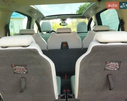 Чорний Пежо 5008, об'ємом двигуна 1.6 л та пробігом 202 тис. км за 6200 $, фото 6 на Automoto.ua