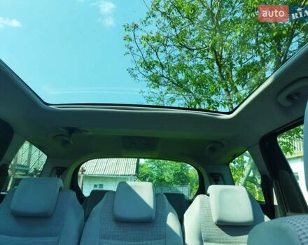 Чорний Пежо 5008, об'ємом двигуна 1.6 л та пробігом 202 тис. км за 6200 $, фото 44 на Automoto.ua