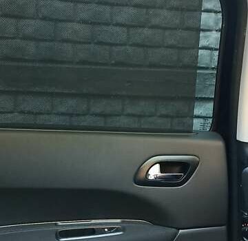 Чорний Пежо 5008, об'ємом двигуна 2 л та пробігом 250 тис. км за 8500 $, фото 4 на Automoto.ua