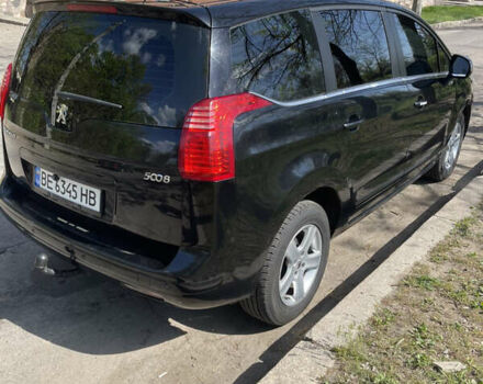 Черный Пежо 5008, объемом двигателя 1.56 л и пробегом 272 тыс. км за 8200 $, фото 5 на Automoto.ua