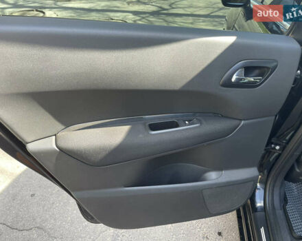 Черный Пежо 5008, объемом двигателя 1.56 л и пробегом 272 тыс. км за 8200 $, фото 13 на Automoto.ua