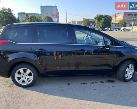 Чорний Пежо 5008, об'ємом двигуна 1.6 л та пробігом 268 тис. км за 7300 $, фото 5 на Automoto.ua