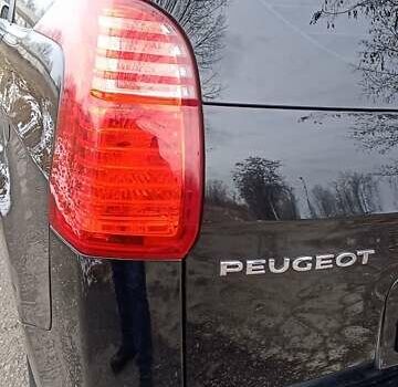 Чорний Пежо 5008, об'ємом двигуна 2 л та пробігом 250 тис. км за 8500 $, фото 8 на Automoto.ua