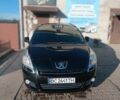 Черный Пежо 5008, объемом двигателя 1.6 л и пробегом 239 тыс. км за 7000 $, фото 1 на Automoto.ua