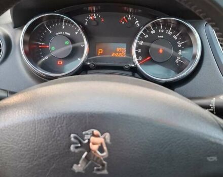 Чорний Пежо 5008, об'ємом двигуна 2 л та пробігом 246 тис. км за 9300 $, фото 10 на Automoto.ua