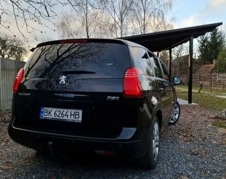 Чорний Пежо 5008, об'ємом двигуна 2 л та пробігом 246 тис. км за 9300 $, фото 2 на Automoto.ua