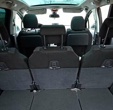 Чорний Пежо 5008, об'ємом двигуна 2 л та пробігом 250 тис. км за 8500 $, фото 12 на Automoto.ua