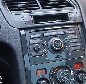 Чорний Пежо 5008, об'ємом двигуна 2 л та пробігом 250 тис. км за 8500 $, фото 1 на Automoto.ua