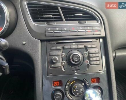 Чорний Пежо 5008, об'ємом двигуна 2 л та пробігом 241 тис. км за 7500 $, фото 18 на Automoto.ua