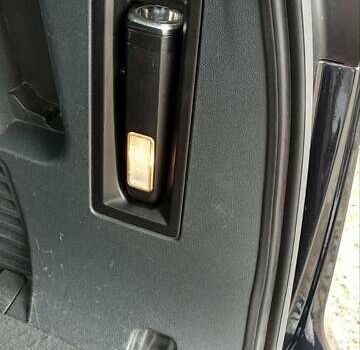 Чорний Пежо 5008, об'ємом двигуна 2 л та пробігом 250 тис. км за 8500 $, фото 14 на Automoto.ua