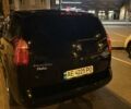 Черный Пежо 5008, объемом двигателя 1.6 л и пробегом 147 тыс. км за 8500 $, фото 3 на Automoto.ua
