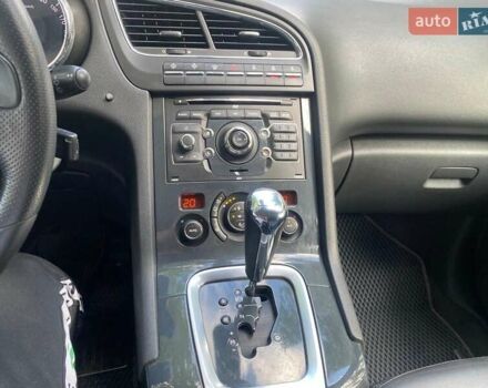 Чорний Пежо 5008, об'ємом двигуна 2 л та пробігом 241 тис. км за 7500 $, фото 6 на Automoto.ua