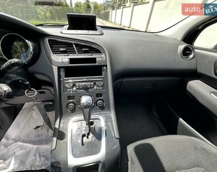 Чорний Пежо 5008, об'ємом двигуна 2 л та пробігом 221 тис. км за 9300 $, фото 29 на Automoto.ua