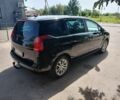 Чорний Пежо 5008, об'ємом двигуна 2 л та пробігом 315 тис. км за 8300 $, фото 3 на Automoto.ua