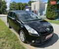 Чорний Пежо 5008, об'ємом двигуна 2 л та пробігом 221 тис. км за 9300 $, фото 1 на Automoto.ua