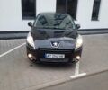 Черный Пежо 5008, объемом двигателя 2 л и пробегом 303 тыс. км за 5700 $, фото 2 на Automoto.ua