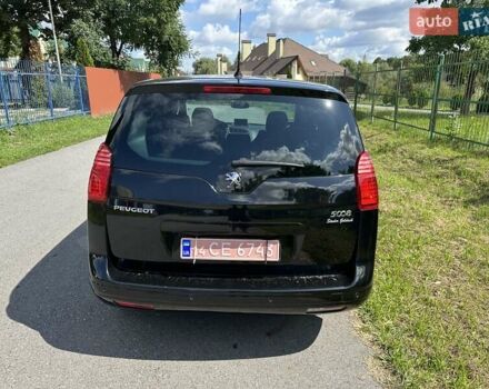 Чорний Пежо 5008, об'ємом двигуна 2 л та пробігом 221 тис. км за 9300 $, фото 3 на Automoto.ua