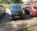 Черный Пежо 5008, объемом двигателя 1.6 л и пробегом 257 тыс. км за 8800 $, фото 1 на Automoto.ua