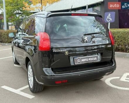 Чорний Пежо 5008, об'ємом двигуна 1.6 л та пробігом 236 тис. км за 7990 $, фото 7 на Automoto.ua