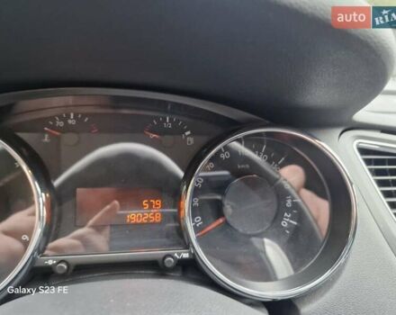 Пежо 5008 2012 в Тернополе на Automoto.ua Черный Пежо 5008, объемом двигателя 1.6 л и пробегом 190 тыс. км за 9900 $, фото 27 на Automoto.ua