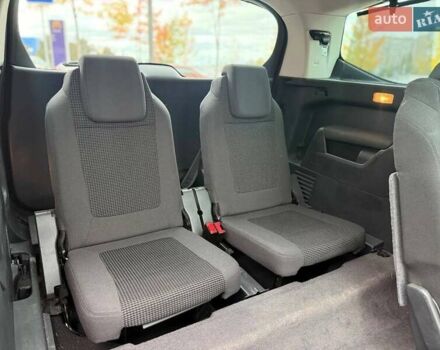 Чорний Пежо 5008, об'ємом двигуна 1.6 л та пробігом 236 тис. км за 7990 $, фото 10 на Automoto.ua