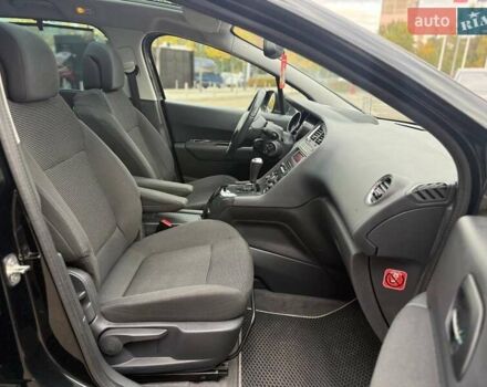 Чорний Пежо 5008, об'ємом двигуна 1.6 л та пробігом 236 тис. км за 7990 $, фото 12 на Automoto.ua