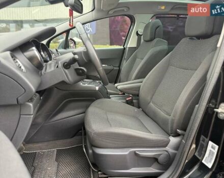 Чорний Пежо 5008, об'ємом двигуна 1.6 л та пробігом 236 тис. км за 7990 $, фото 8 на Automoto.ua