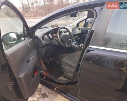 Черный Пежо 5008, объемом двигателя 1.56 л и пробегом 162 тыс. км за 10300 $, фото 15 на Automoto.ua