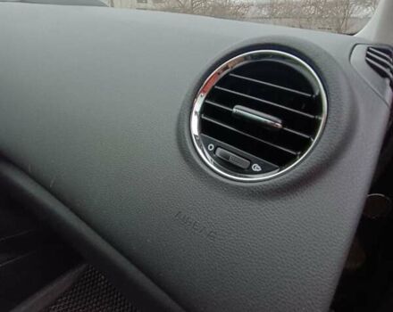 Чорний Пежо 5008, об'ємом двигуна 1.6 л та пробігом 206 тис. км за 7200 $, фото 31 на Automoto.ua