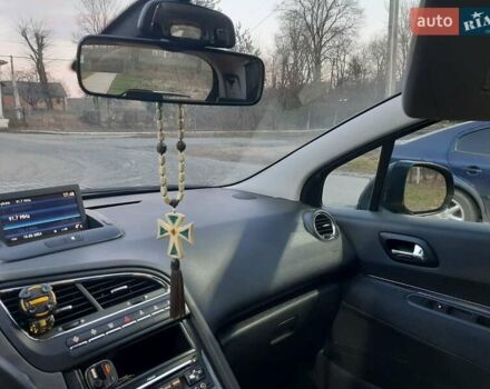 Черный Пежо 5008, объемом двигателя 1.56 л и пробегом 162 тыс. км за 10300 $, фото 23 на Automoto.ua