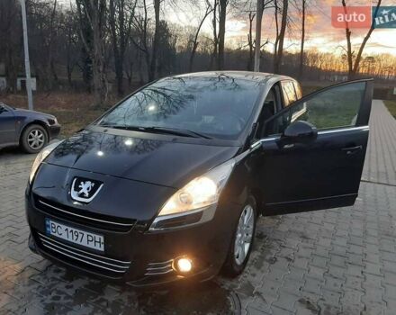 Черный Пежо 5008, объемом двигателя 1.56 л и пробегом 162 тыс. км за 10300 $, фото 7 на Automoto.ua