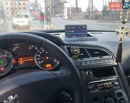 Черный Пежо 5008, объемом двигателя 1.56 л и пробегом 162 тыс. км за 10300 $, фото 10 на Automoto.ua