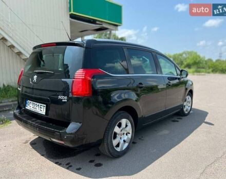Чорний Пежо 5008, об'ємом двигуна 1.56 л та пробігом 187 тис. км за 9600 $, фото 8 на Automoto.ua